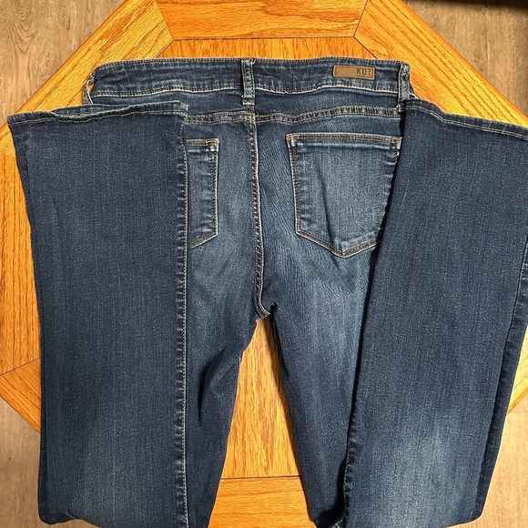 *KUT FROM THE KLOTH* Medium Wash Jeans Size 6S - Picture 6 of 8